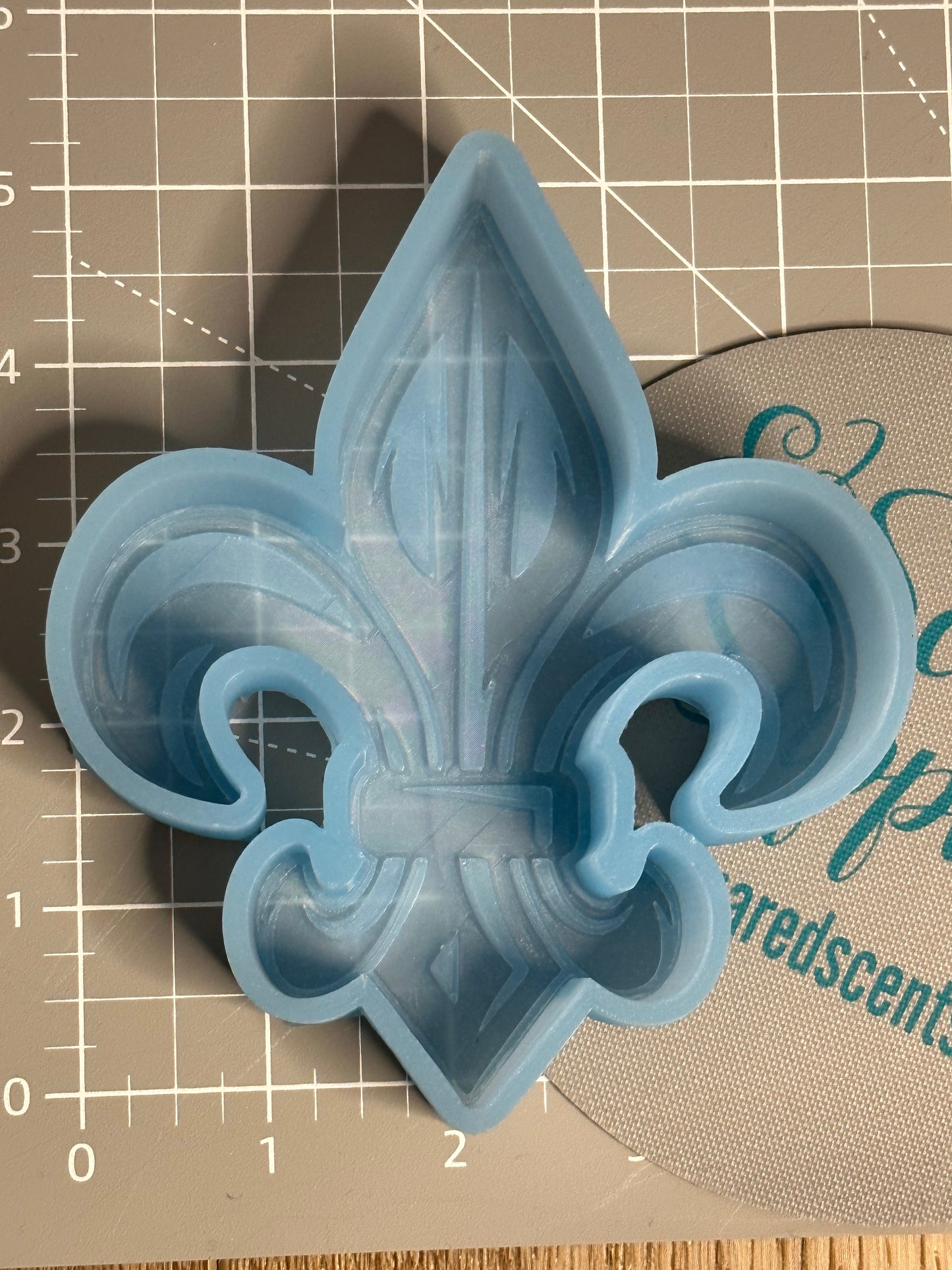 Fleur de Lis Silicone Mold 5” T x 4.5” W x 1" D
