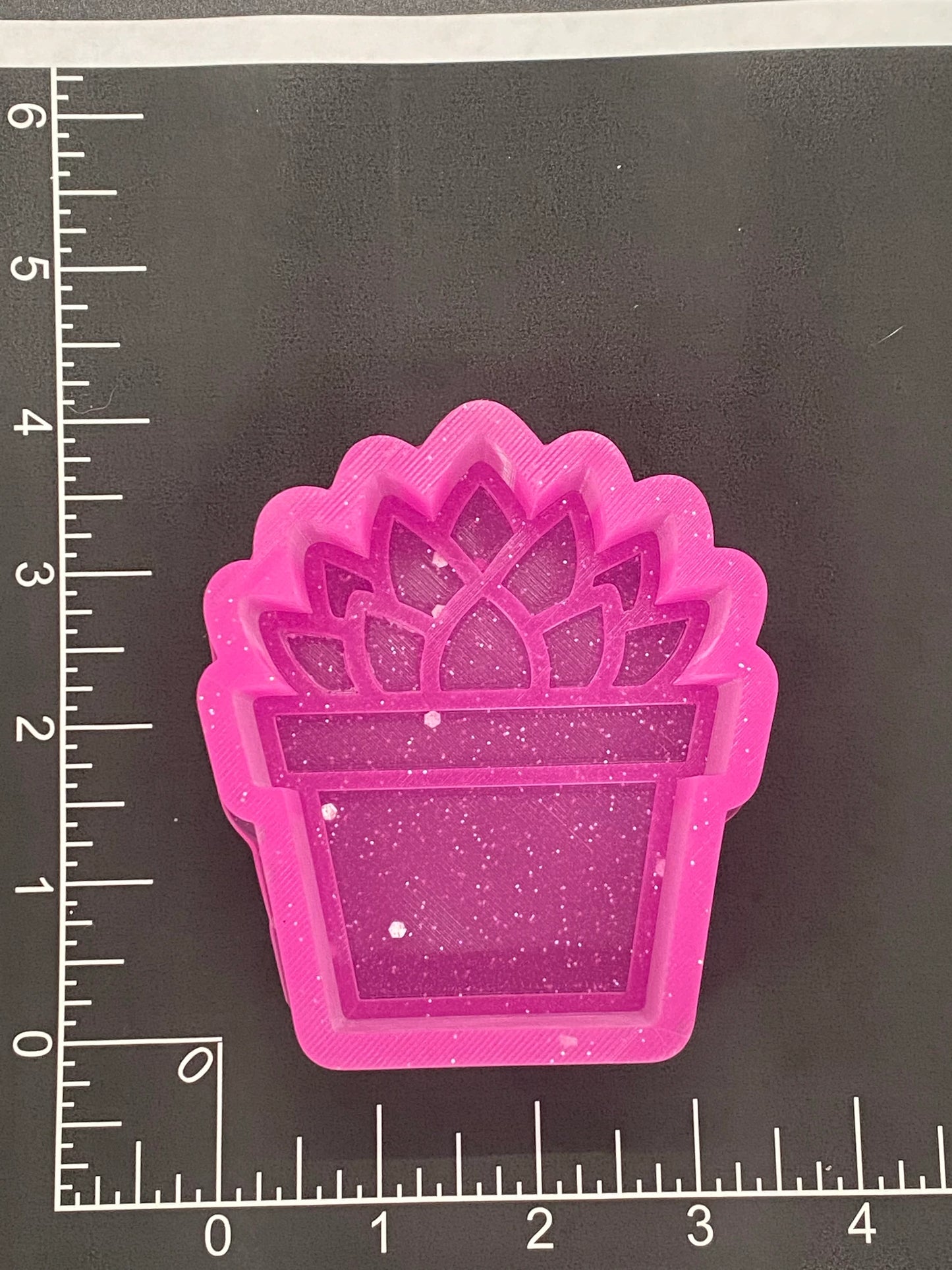Succulent Silicone Mold 3.5” tall x 3” wide x 1" deep