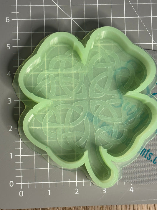 Celtic Knot Four Leaf Clover Silicone Mold