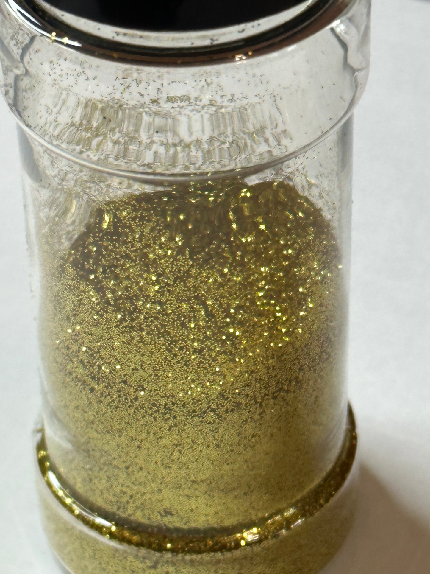 1 oz. Glitter in Assorted Colors